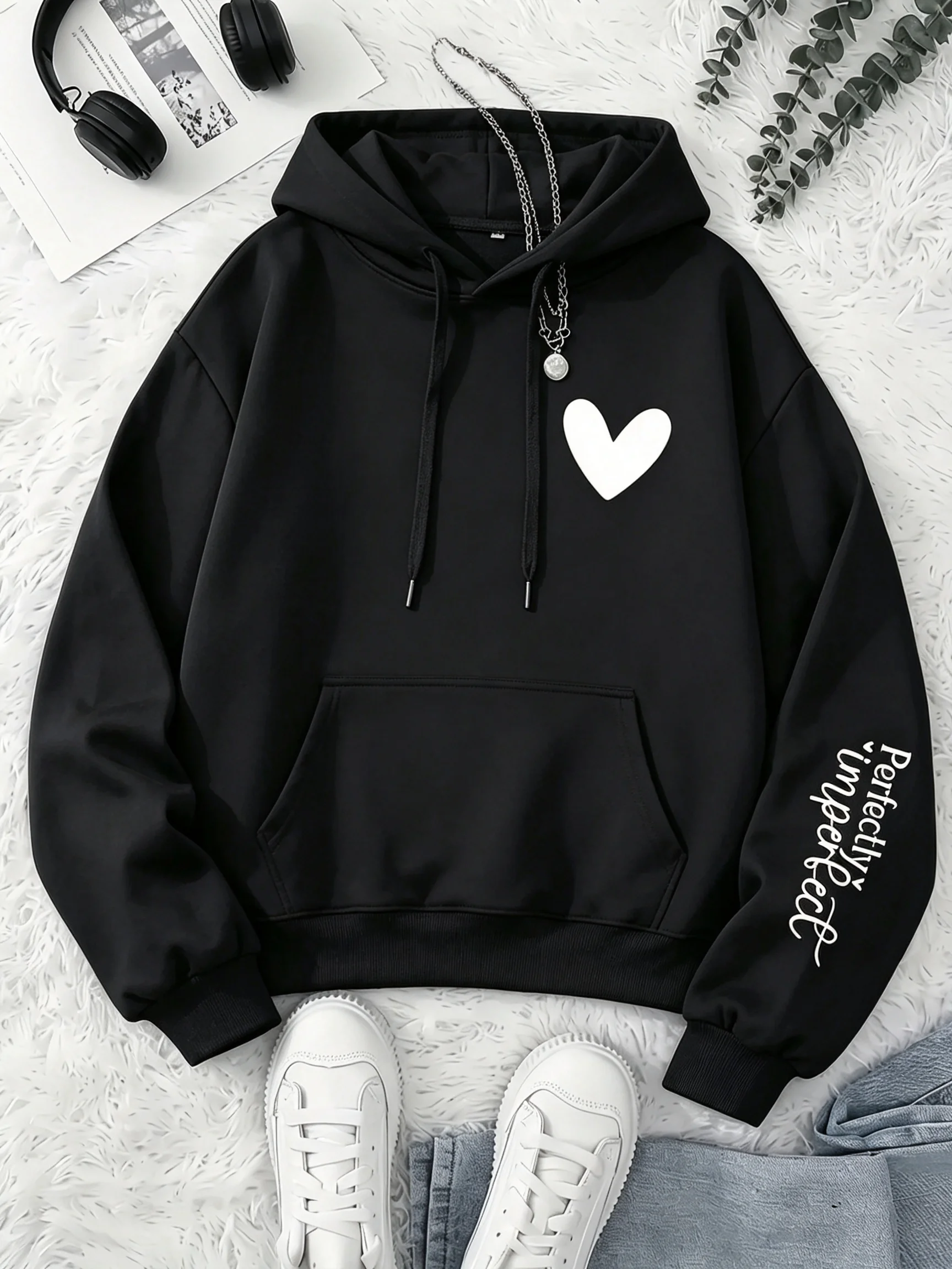 Damen-Sweatshirt mit perfekt unvollkommenem Buchstabenmuster, süßes Herz-Design, Rundhalsausschnitt, lässiger Pullover, weiches Fleece, lange Ärmel, Mädchen-Streetwear. – Detail 8