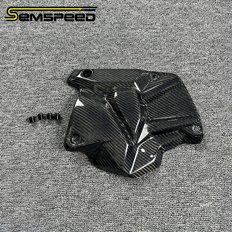 

100% Carbon Fiber Motorcycle Chain Guard Front Sprocket Cover For Qjmotor Sport Racing SRK 921RR SRK 921 RR Accesorios