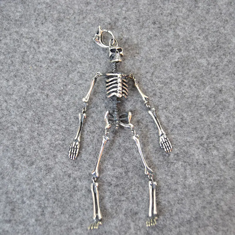 

Punk rock style pure silver humanoid skeleton pendant for men's Thai silver retro Halloween skull sweater chain pendant