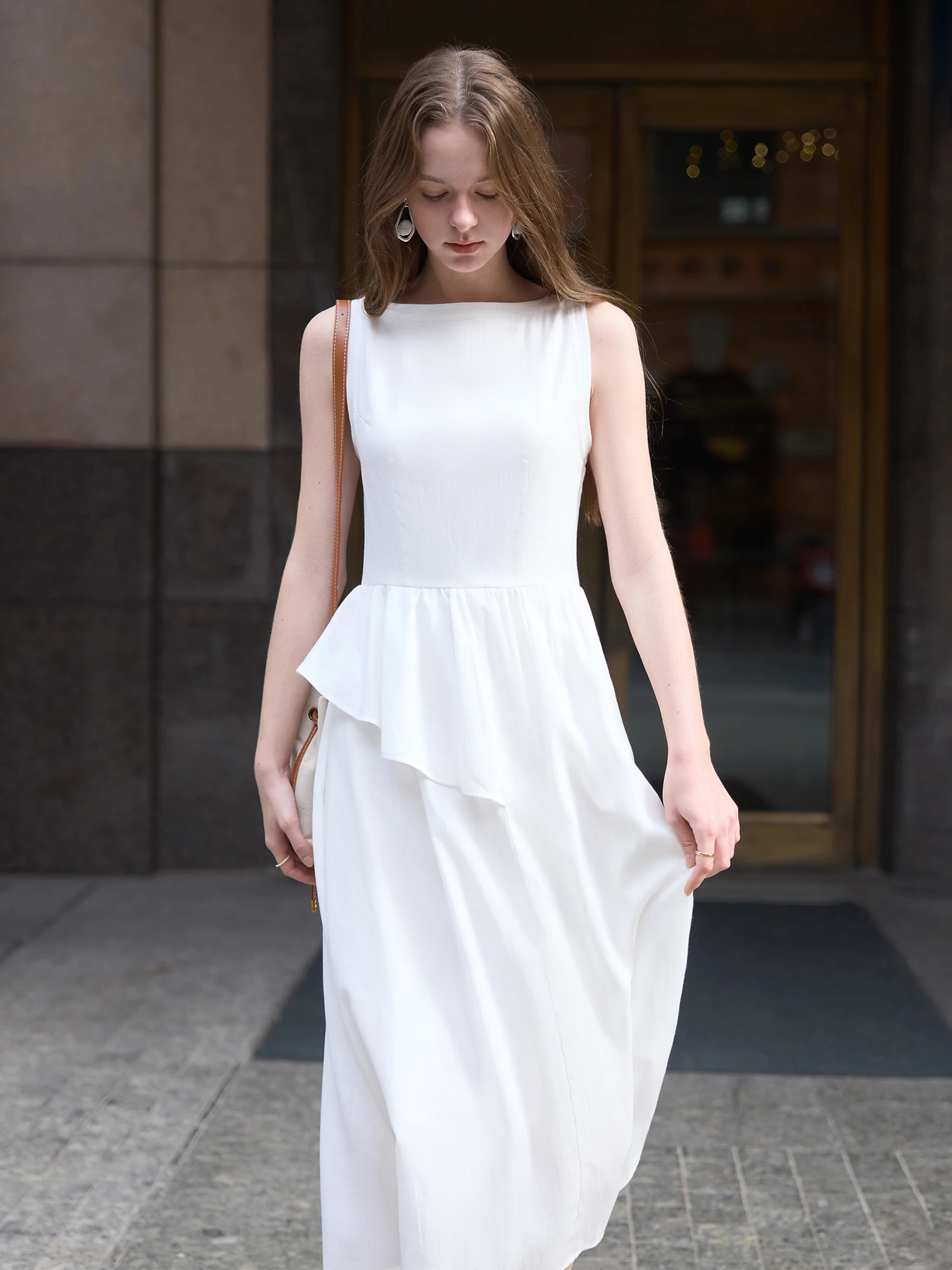 FSLE One Shoulder Sleeveless Design Contained Linen Dresses Women 2025 Spring Summer New Chic White Dress 25FS11179