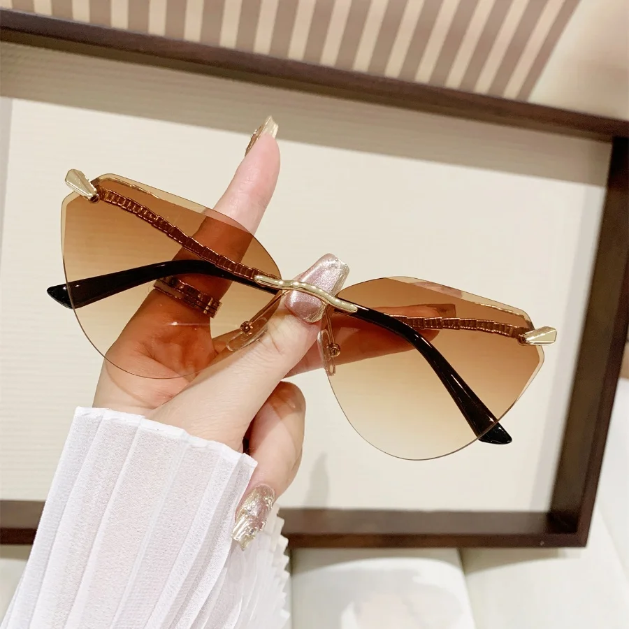 1 قطعة نظارات الموضة النسائية نمط جديد الراقية شخصية ثعبان الساق فرملس قطع حافة Y2K مهرجان الموسيقى العصرية الشارع التصوير الفوتوغرافي #2