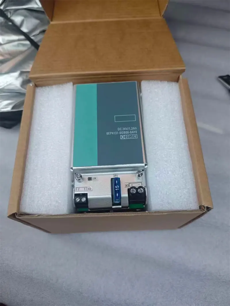 

Абсолютно новый 6EP4131-0GB00-0AY0 6EP4133-0GB00-0AY0 6EP4133-0JB00-0AY0, гарантия один год.