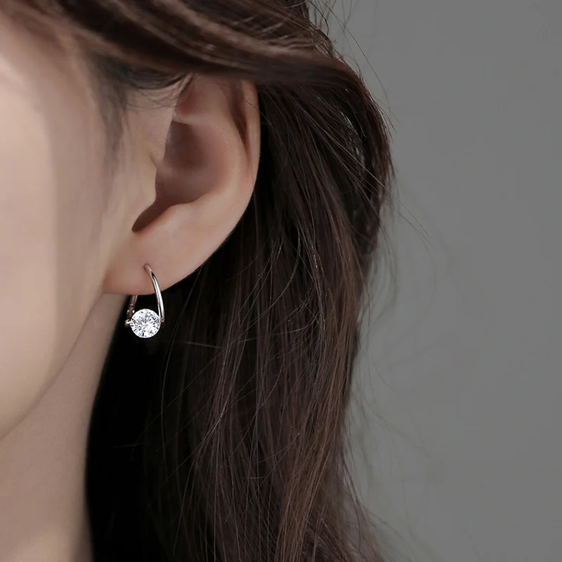 925 Sterling Silver Flash Diamond Earrings Clip Women Korean Fashion Crystal Stud Earrings for Female Clips On Ear Ring Piercing