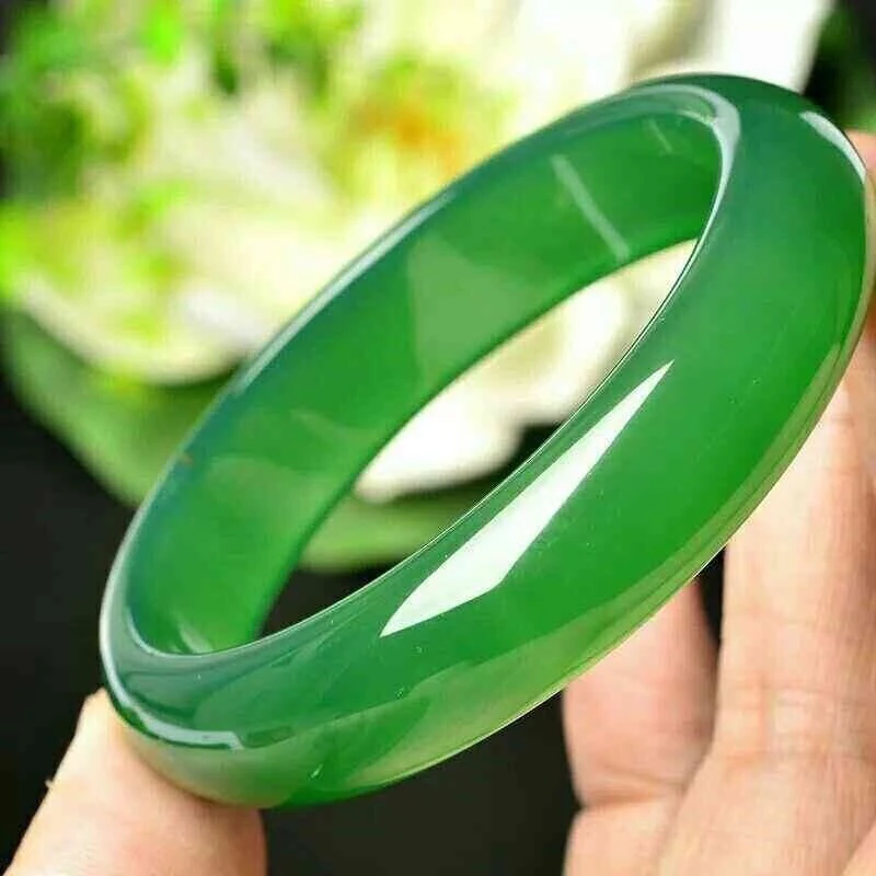 

Chinese Real Natural Green Jade Emerald Bracelets & Bangles For Women Classic Round Jade Bangle Party Charm Fine Jewelry Gifts