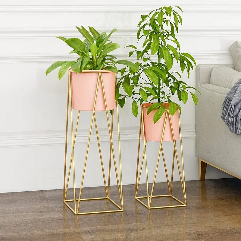 Descuento Estante nórdico Simple de hierro para flores de interior, soportes para plantas de balcón de lujo, estante creativo dorado para decoración