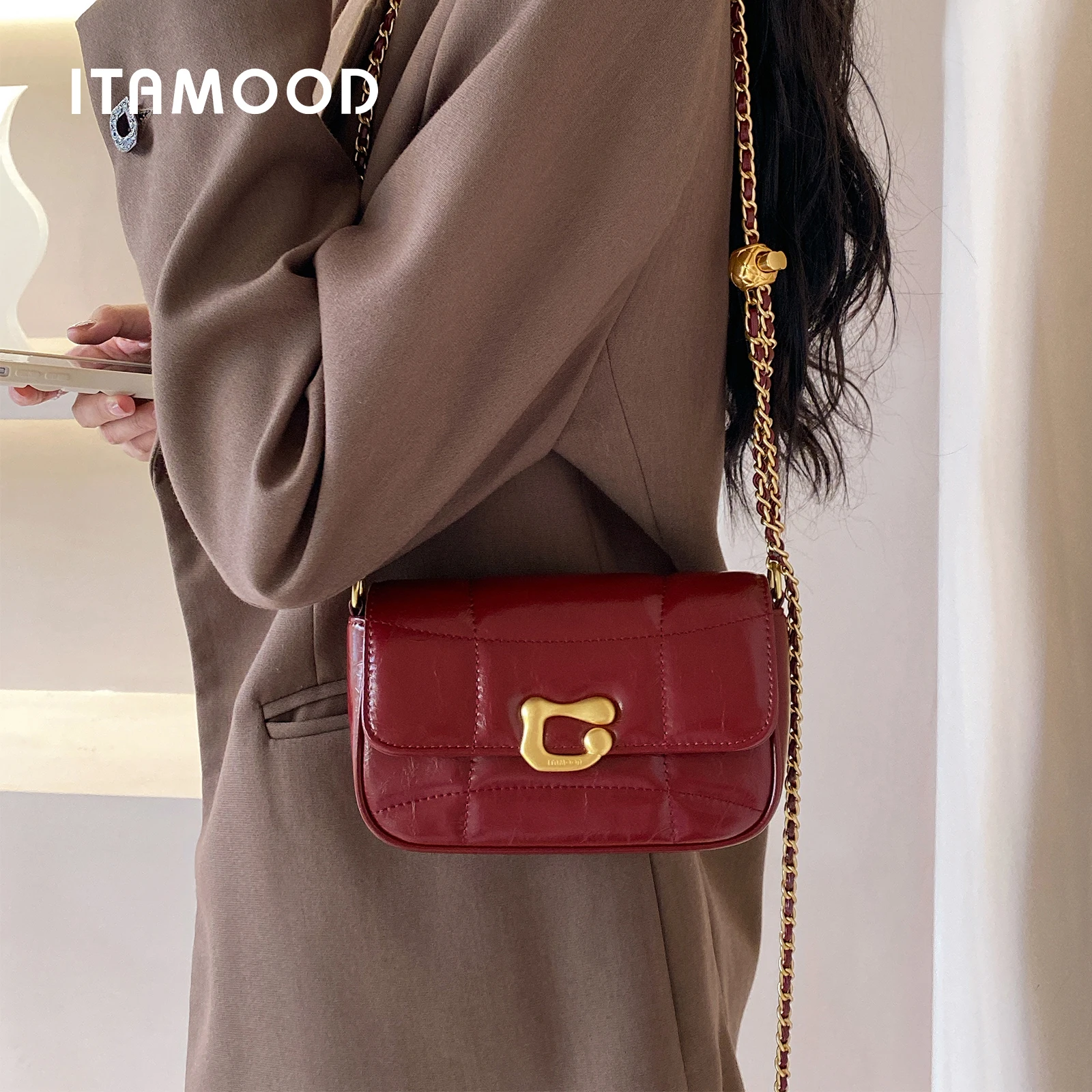 ITAMOOD Luxury Oil Waxed Leather Crossbody Bag Quilted Flap Ladies Shoulder Bag Original Hardware Decoration Small Square Bag