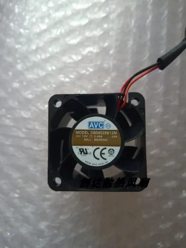 

AVC DB04028B12M 288 DC 12V 0.45A 3-Wire 40x40x28mm Server Cooling Fan