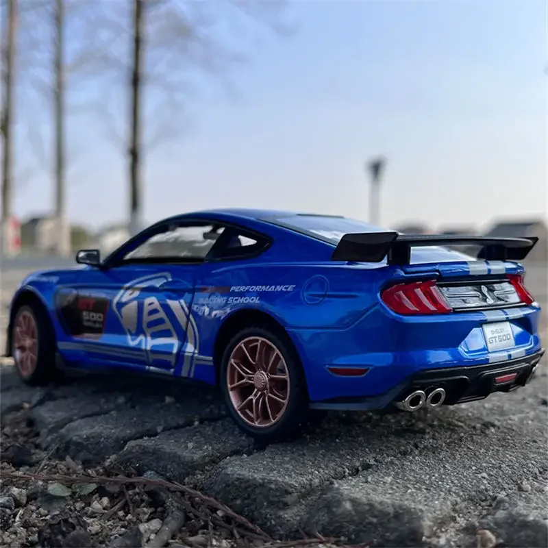 1:32 Ford Mustang Shelby stopu GT500 Model samochodu sportowego metalowy samochodzik ze stopu Model symulacji kolekcji dźwięk i światło zabawka dziecięca na prezent