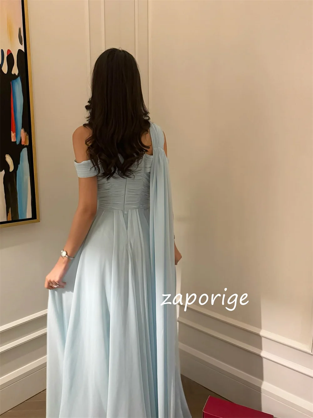 Op maat gemaakte pastrol chiffon plooi A-lijn off-the-shoulder lange jurken op maat gemaakte gelegenheid beroemdheid voortreffelijk eenvoudig