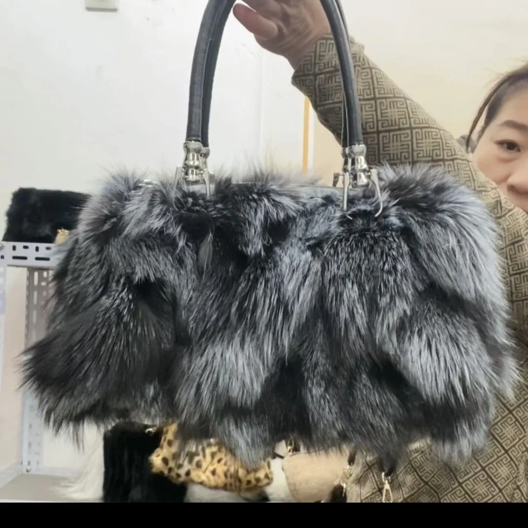 

Large Capaci Fur Handbag Women's oulder Bag Faionable Versatile Real Fur Lightweight Luxury Handbag for Young Women