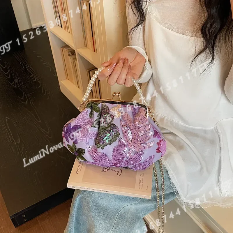 Flower Sequin Embroidered Pearl Clutch Bag Light Luxury Celebrity Style Chain Crossbody Evening Dinner Purse for Women view 2
