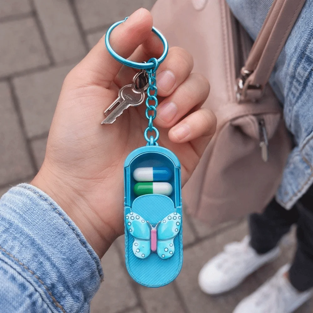 

Lightweight Keychain Pendant Pill Storage Container Outdoor Butterfly Medicine Holder Box Dispenser Mini Storage Box On-the-Go