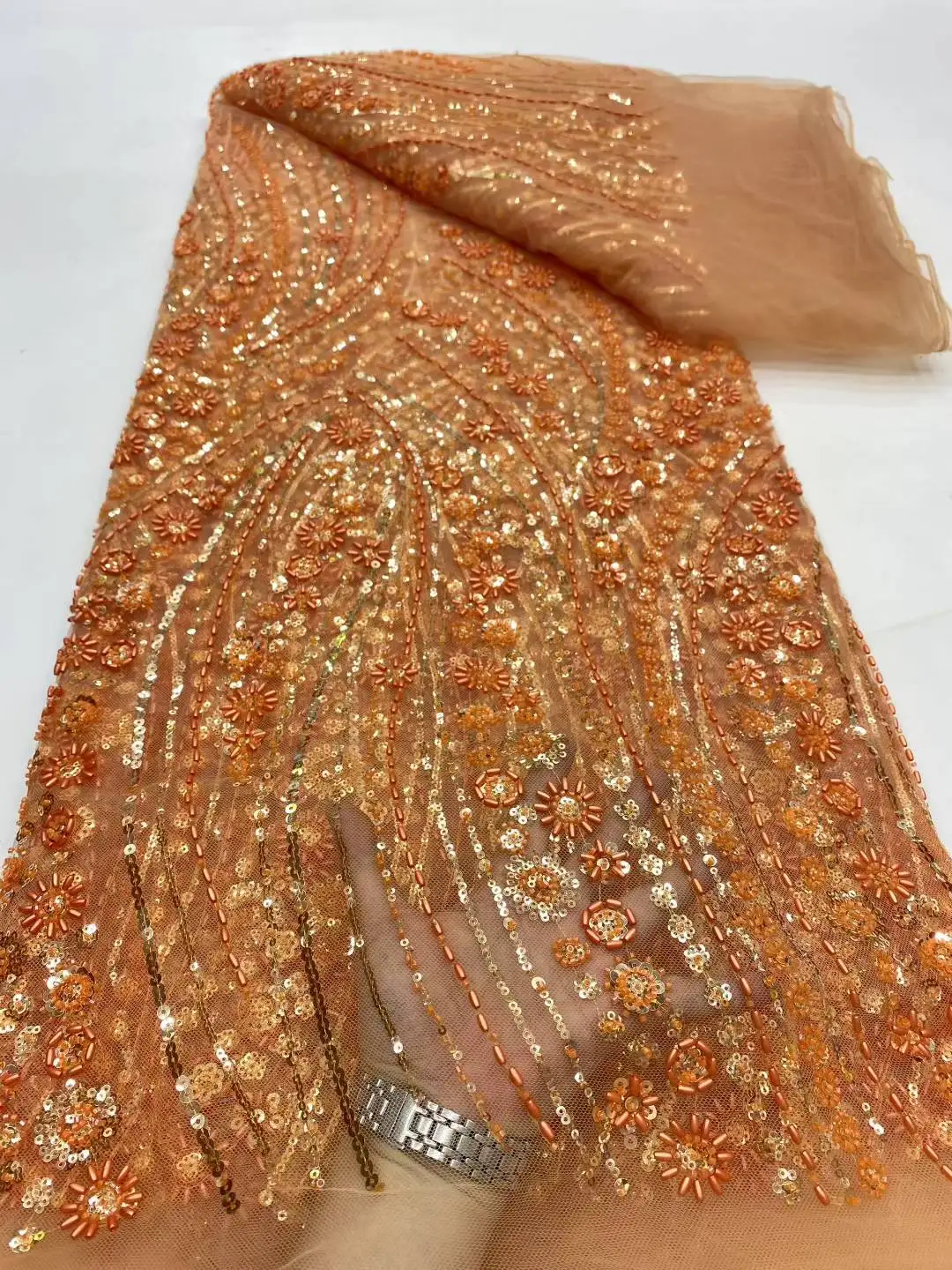 

2025 Latest African Tulle Lace Fabric High Quality Embroidery Lace French Nigerian Lace Sequins Beaded For Beidal Wedding Dress