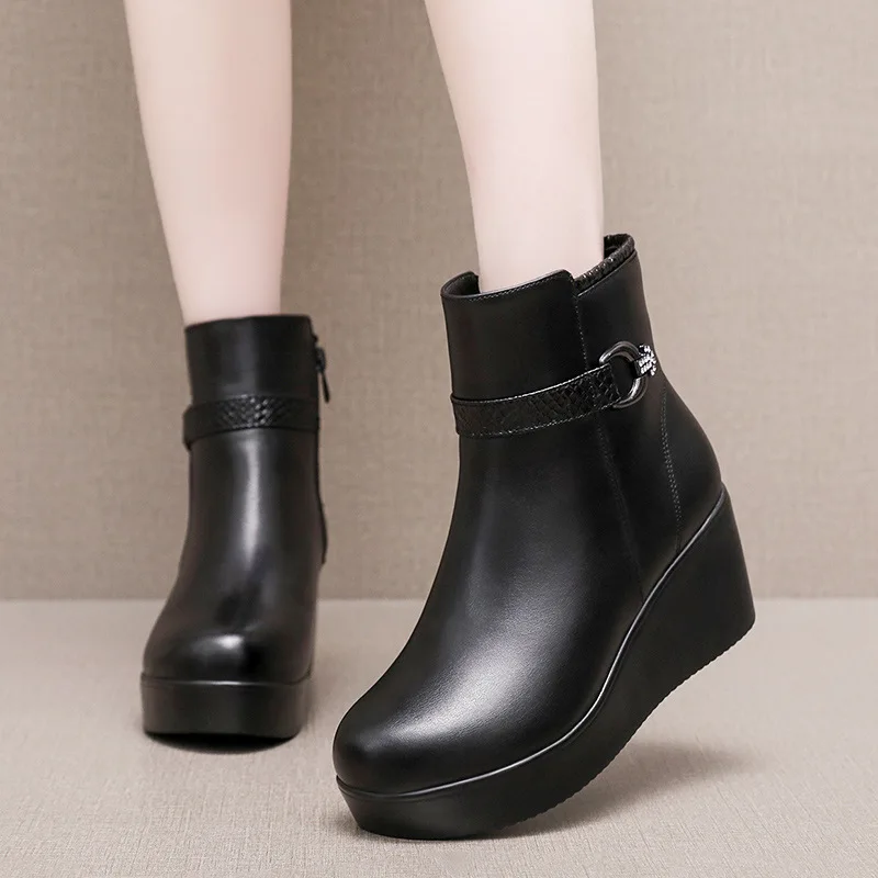 6cm Small Size 32-43 Comfortable Thick Bottom Platform Wedges Shoes Winter 2026 Med Heels Soft Leather Ankle Boots Office Mom