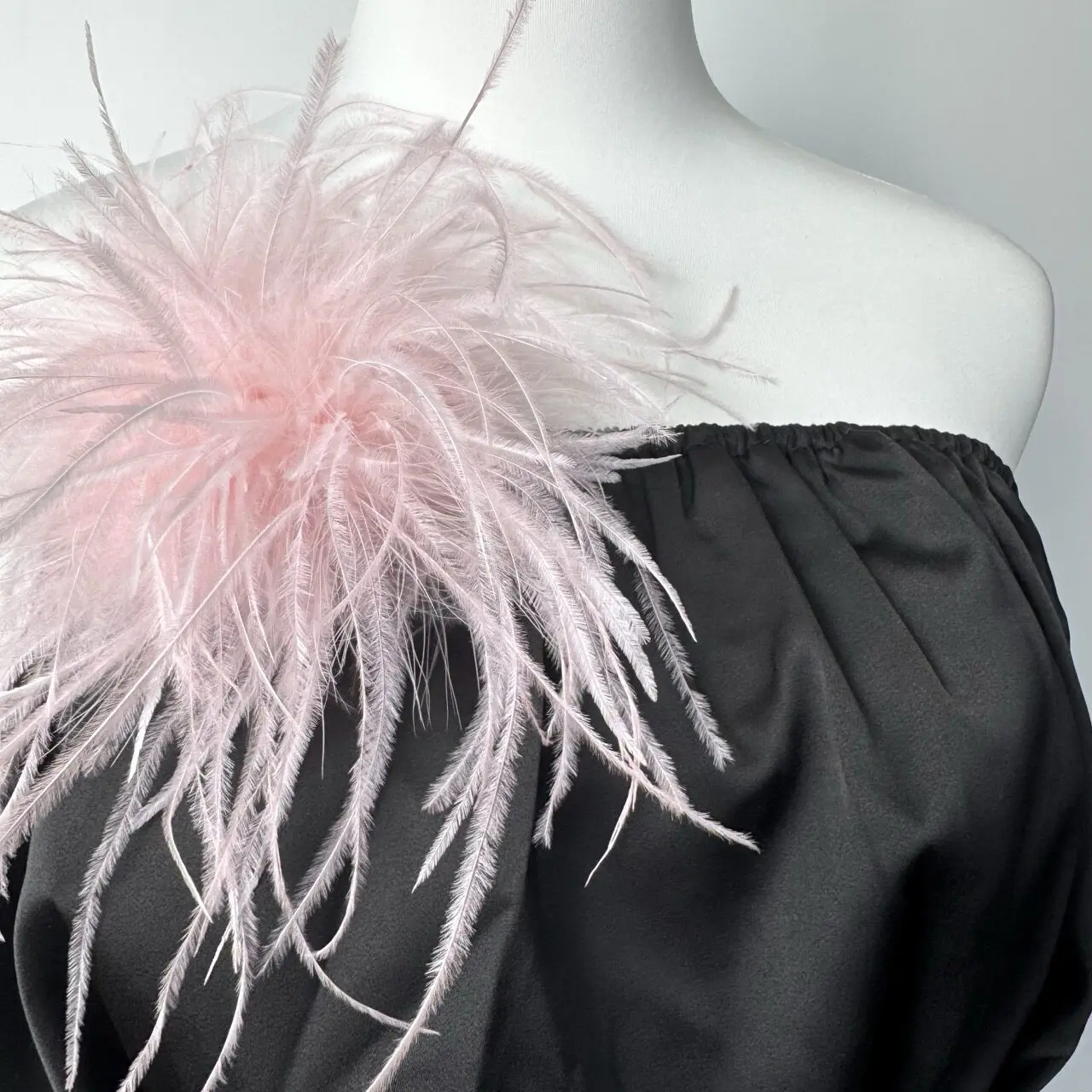 accessoires-pour-femmes-broche-en-plumes-d'autruche-veritable-motif-floral-marron-violet-vert-bordeaux-rose-pale-fourrure-veritable-cadeau