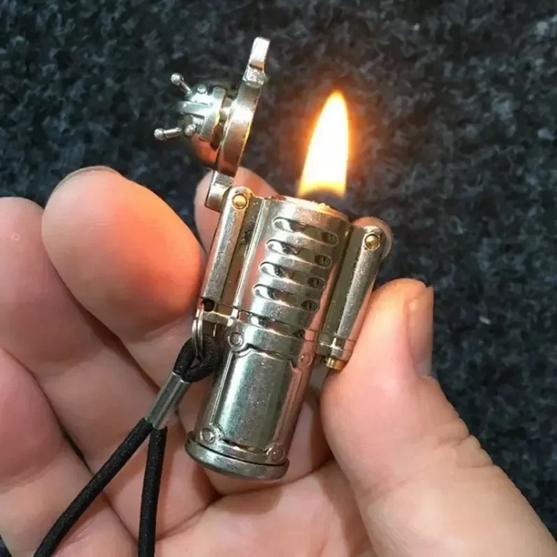 New Alien Retro Pendant Lighter Metal Mini Outdoor Portable Personalized Lighter Men's Cigarette Accessories Gift