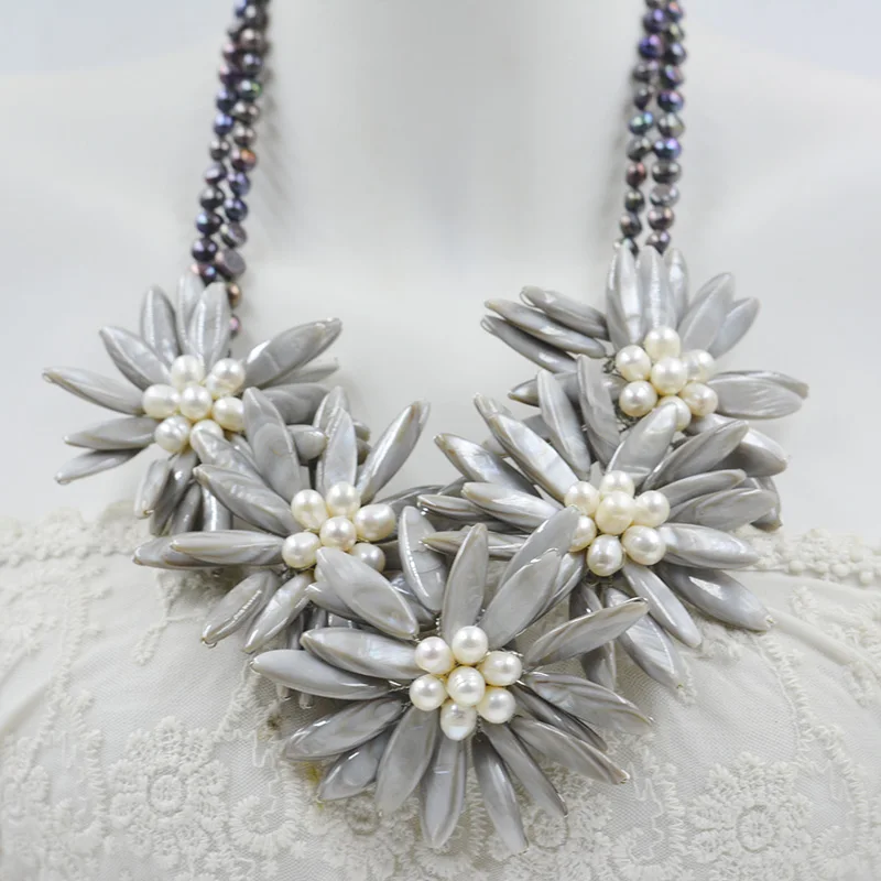 Natural gray shell/natural pearl. Prepare a flower necklace. The most exquisite female jewelry 20