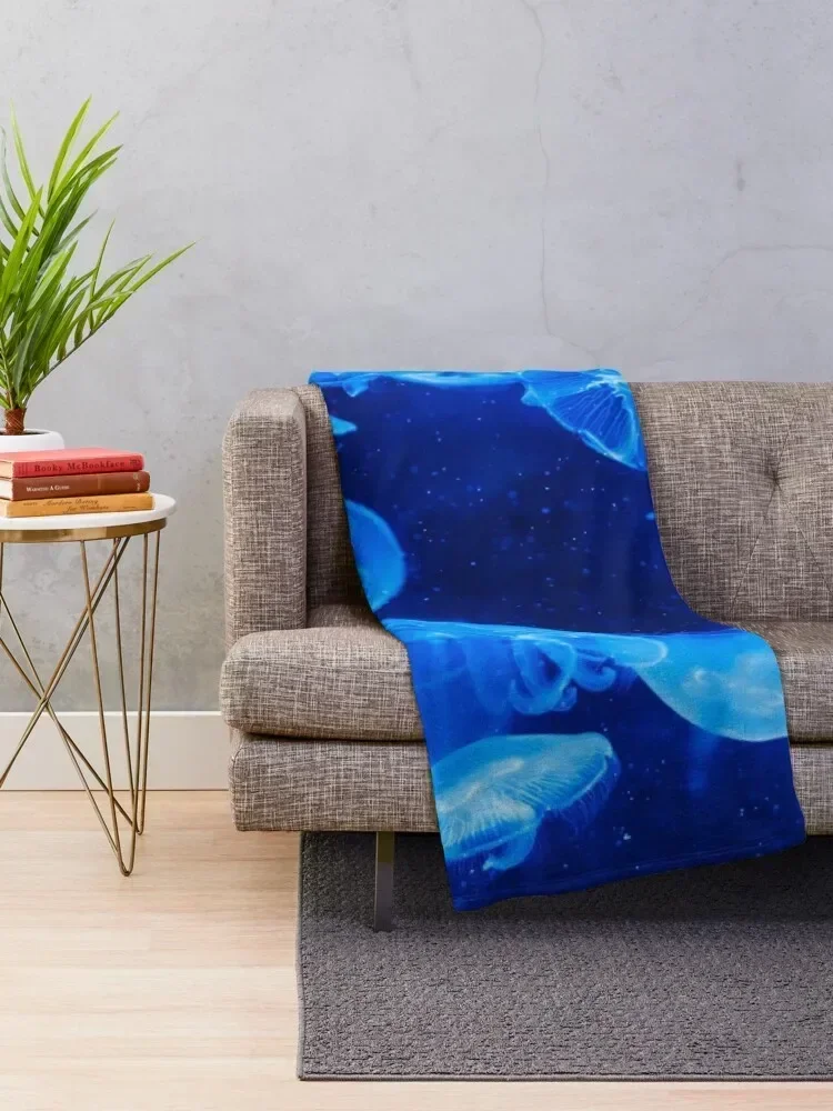 Blue Jellyfish! Throw Blanket Bed Fashionable for winter Blankets