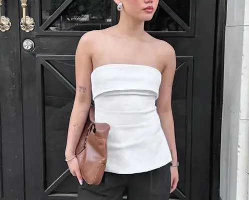 بلوزة نسائية صيفية جديدة بلون سادة بدون أكمام وظهر عريض وفتحة واسعة بدون حمالات مثيرة للنساء