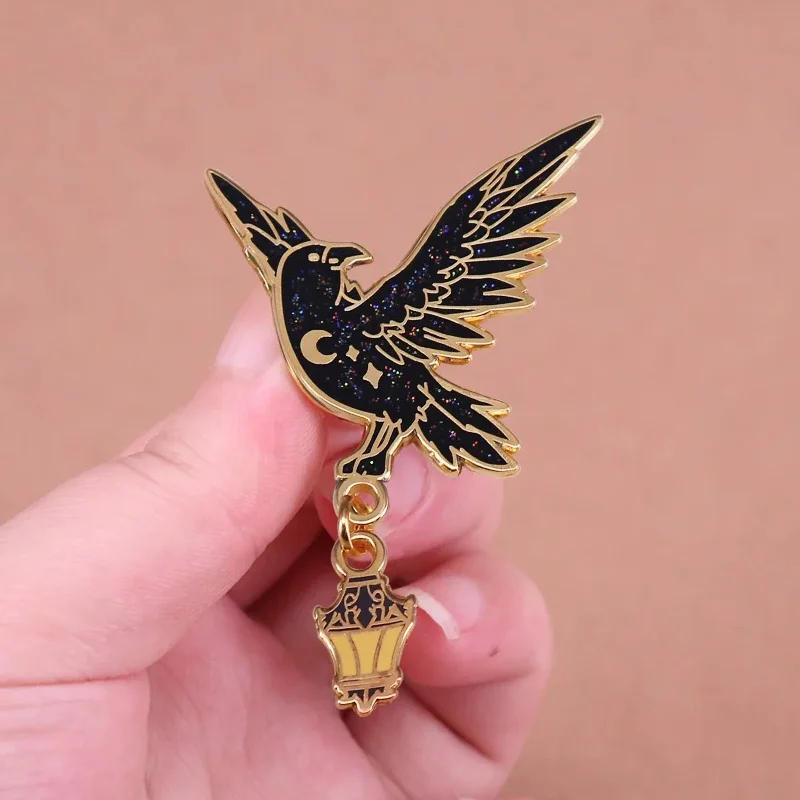 Raven and Lantern Glitter Enamel Pin Starry Crow Badge Black Bird Brooch Fantasy Jewelry Decoration