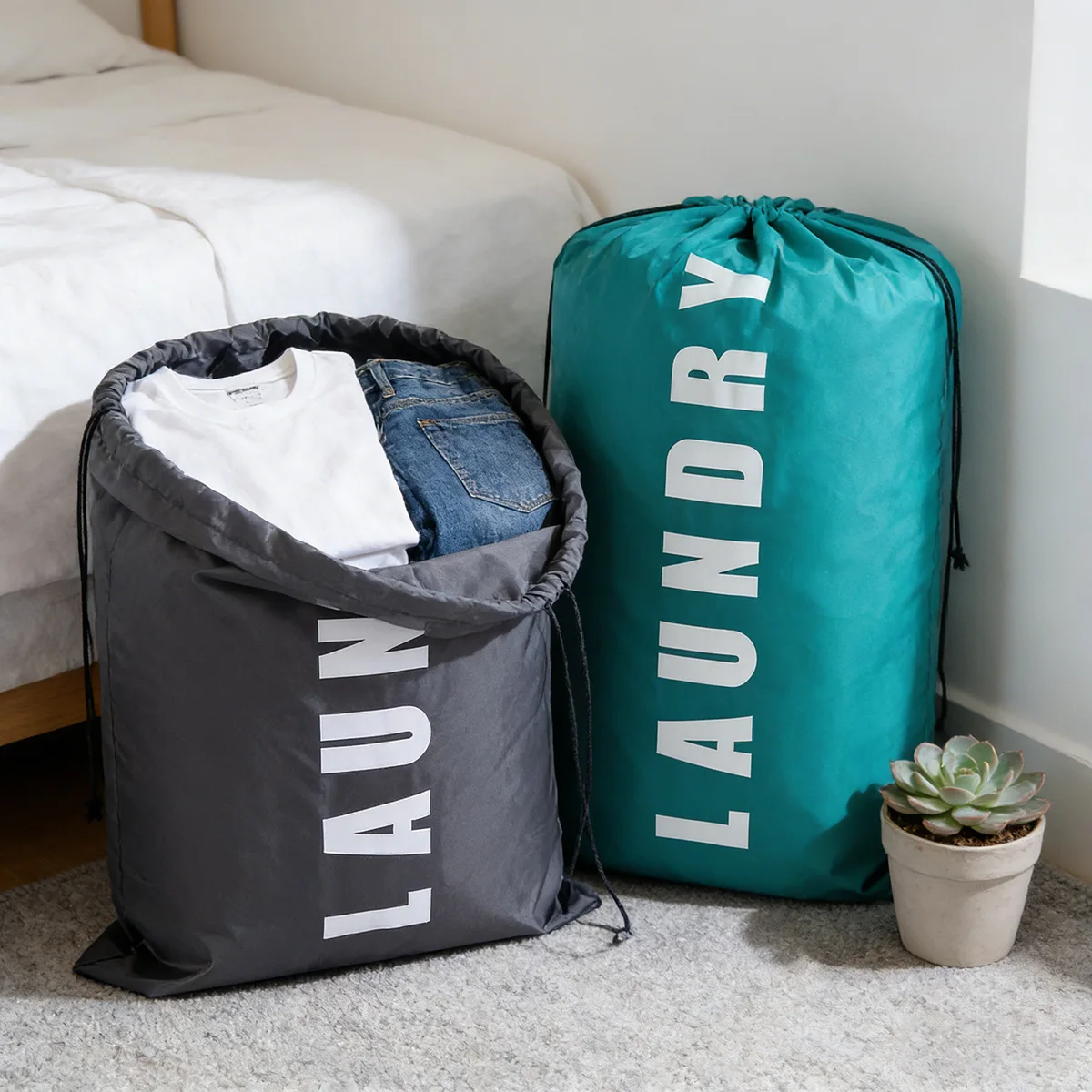 Grey High-capacity Laundry Bag Travel Storage Pouch Machine Washable Dirty Clothes Organizer Drawstring Bag Bathroom Accessories