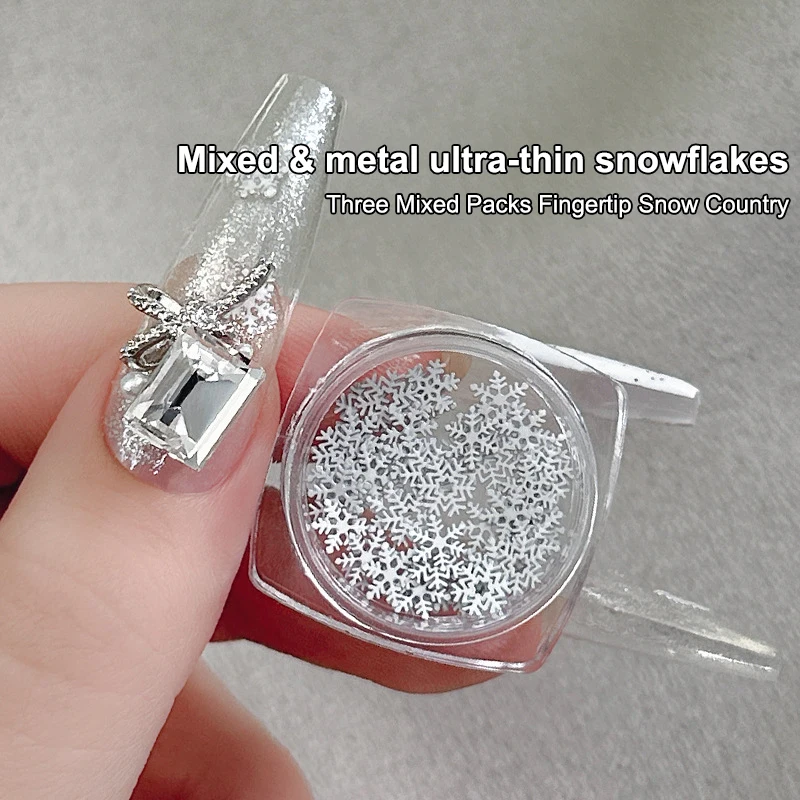 50Pcs/Box 3D Christmas Snowflakes Metal Nail Glitter Sequins Mixed-Design Hollow-Out White Snow Flakes Xmas SnowFlakes Decor