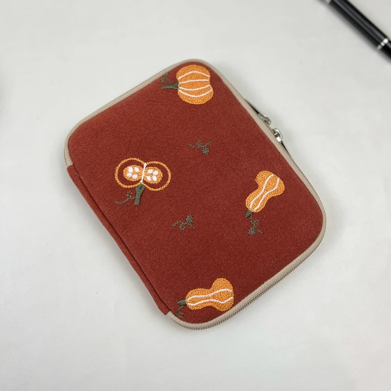 High-quality Embroidery Fabric Zipper Pen Case Portable Pen Bag  red