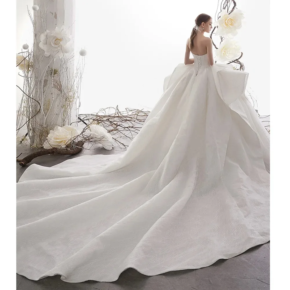 

Customized 2026 new elegant princess dress wedding dress sleeveless strapless satin sequin large group display Vestido De Novia