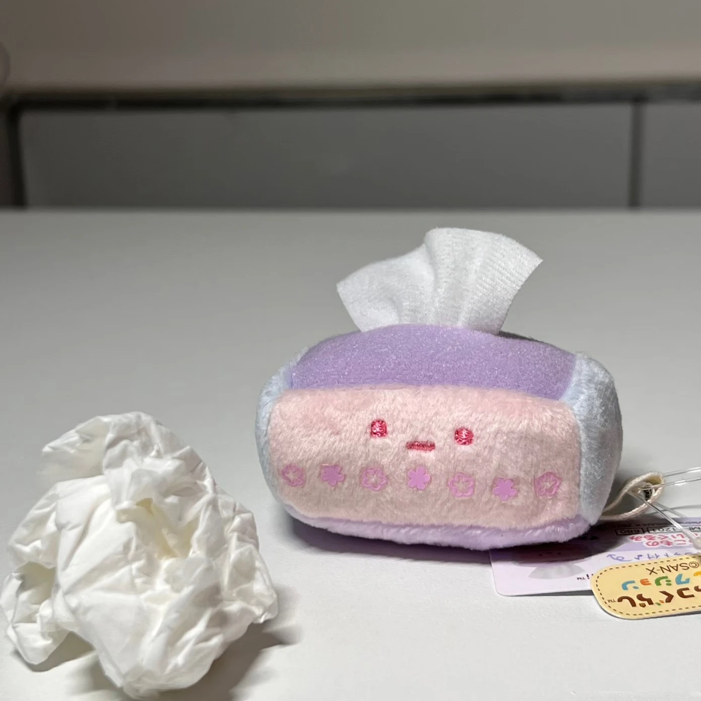 Sumikkogurashi لطيف الأنسجة صندوق أفخم المفاتيح Kawaii أنيمي ألعاب من القطيفة محشوة Bagchain حقيبة مدرسية قلادة أفخم اكسسوارات هدية