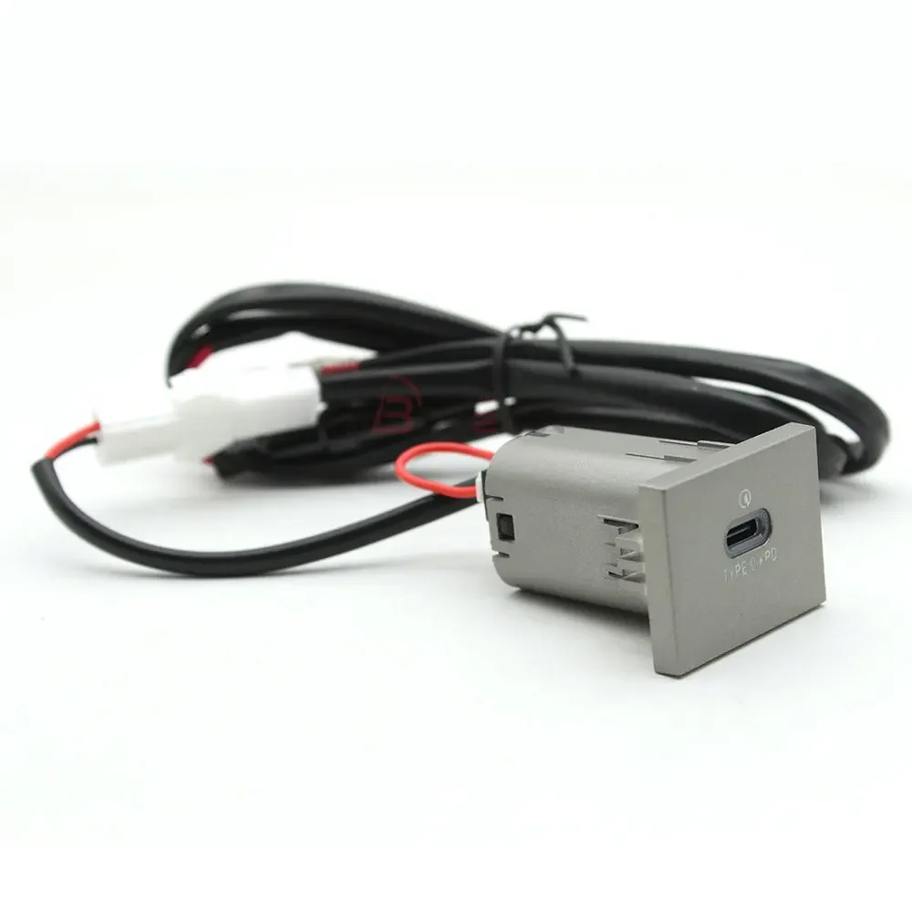 

PD Type-c Car Quick Charger Fit for Ford Focus Phone Charger Fast Charging Adapter