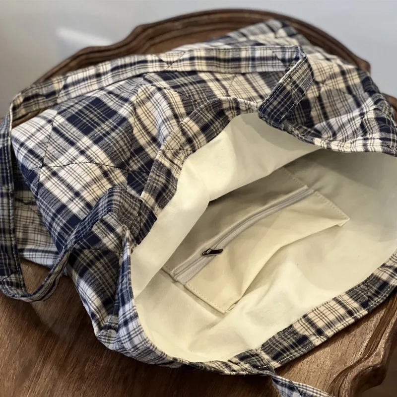 Borsa stile college Borsa trapuntata a quadretti a spalla singola in tessuto di cotone Borsa per libri per studenti Artistica versatile
