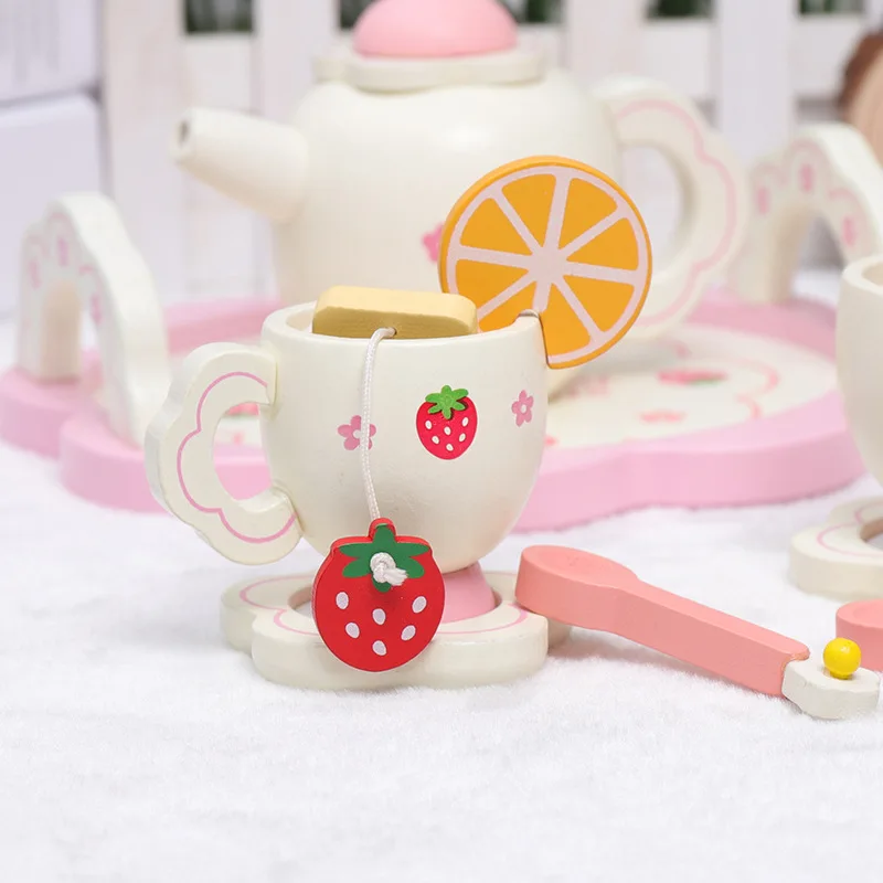 Wooden Afternoon Tea Cake Set Children Strawberry Pretend Play Kitchen Food Toys Imitation Game for Kids Early Educational Toys