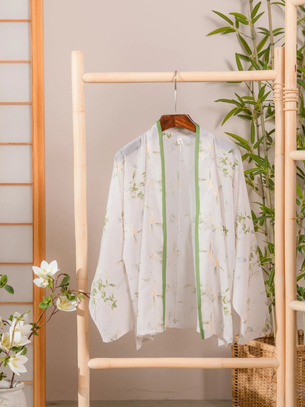 Women's Hanfu women's airplane sleeves Song Dynasty style daily commuting sun protection cardigan, loose new Chinese style
