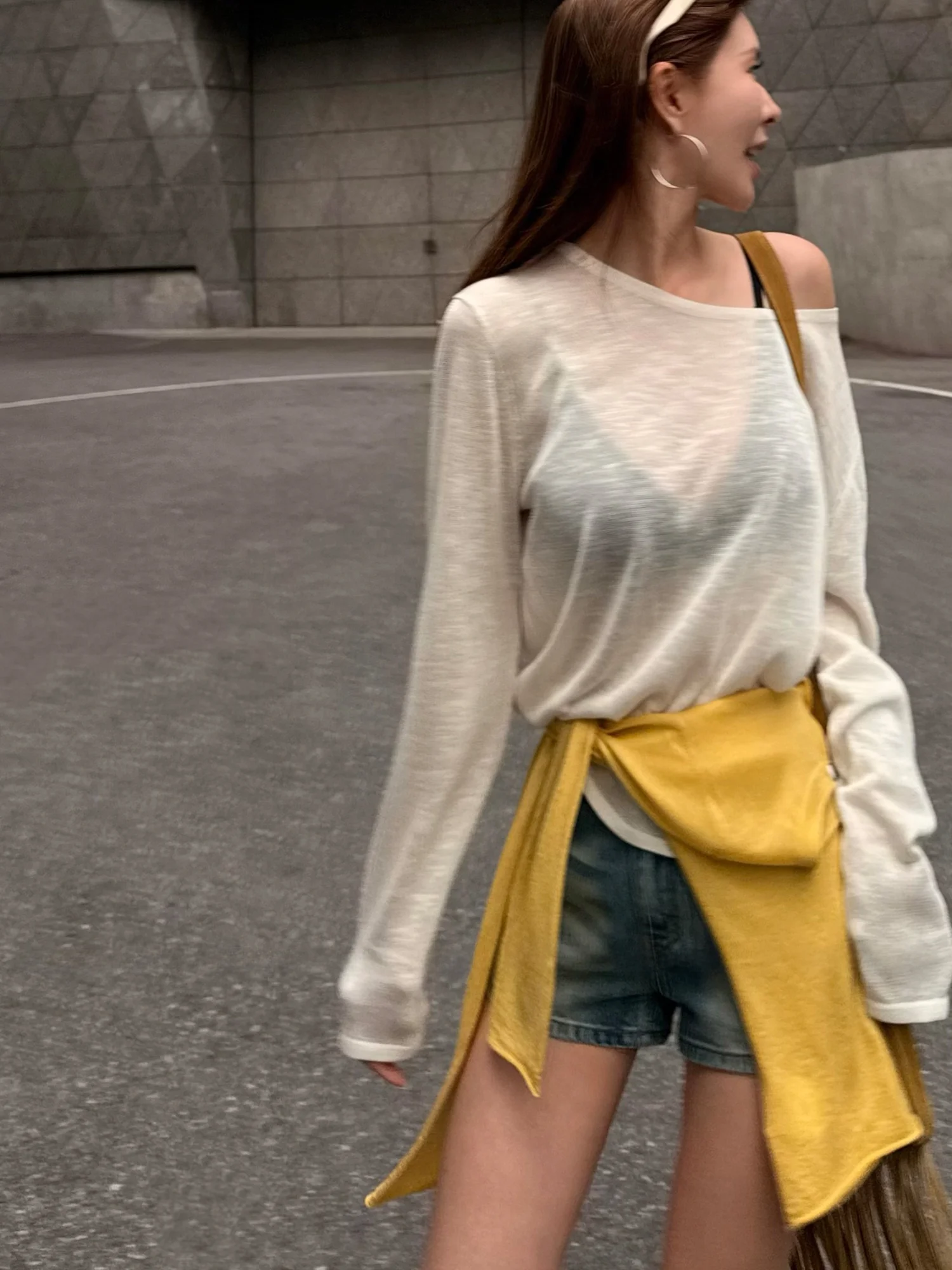 

Женская повседневная футболка MBNLF Qin Lei для защиты от солнца, базовый слой, незаменимая вещь для лета, комфортная, дышащая, с УФ-защитой