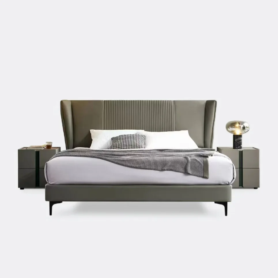 Italian minimalist designer leather bed Modern minimalist light luxury bedroom Master bedroom Double 1.8 meters leather soft bed