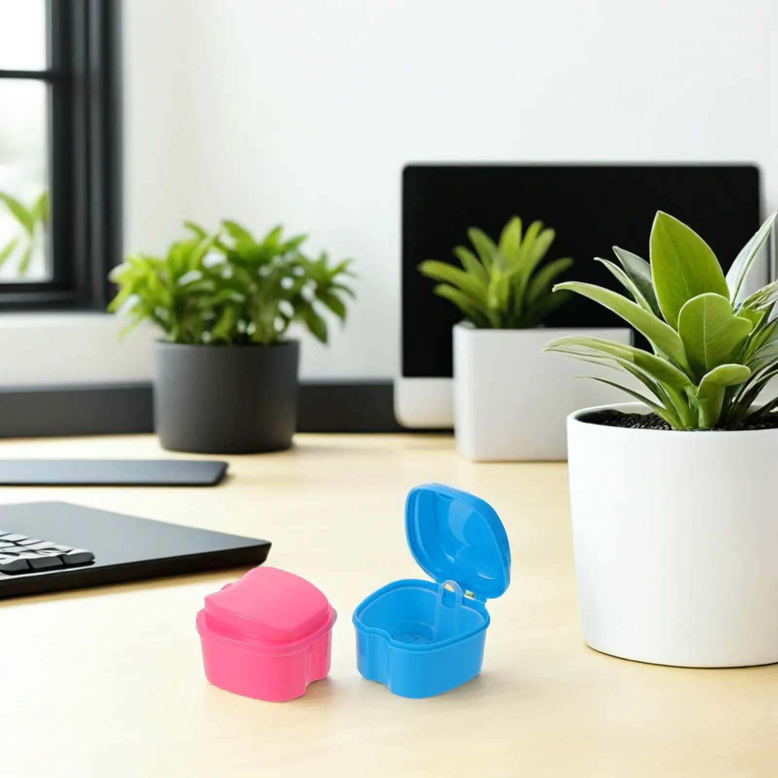 

Набор из 5 футляров для чистки зубных протезов с отсеком для замачивания, компактный размер, помещается в сумку/ящик, для хранения и транспортировки зубных протезов/фиксаторов