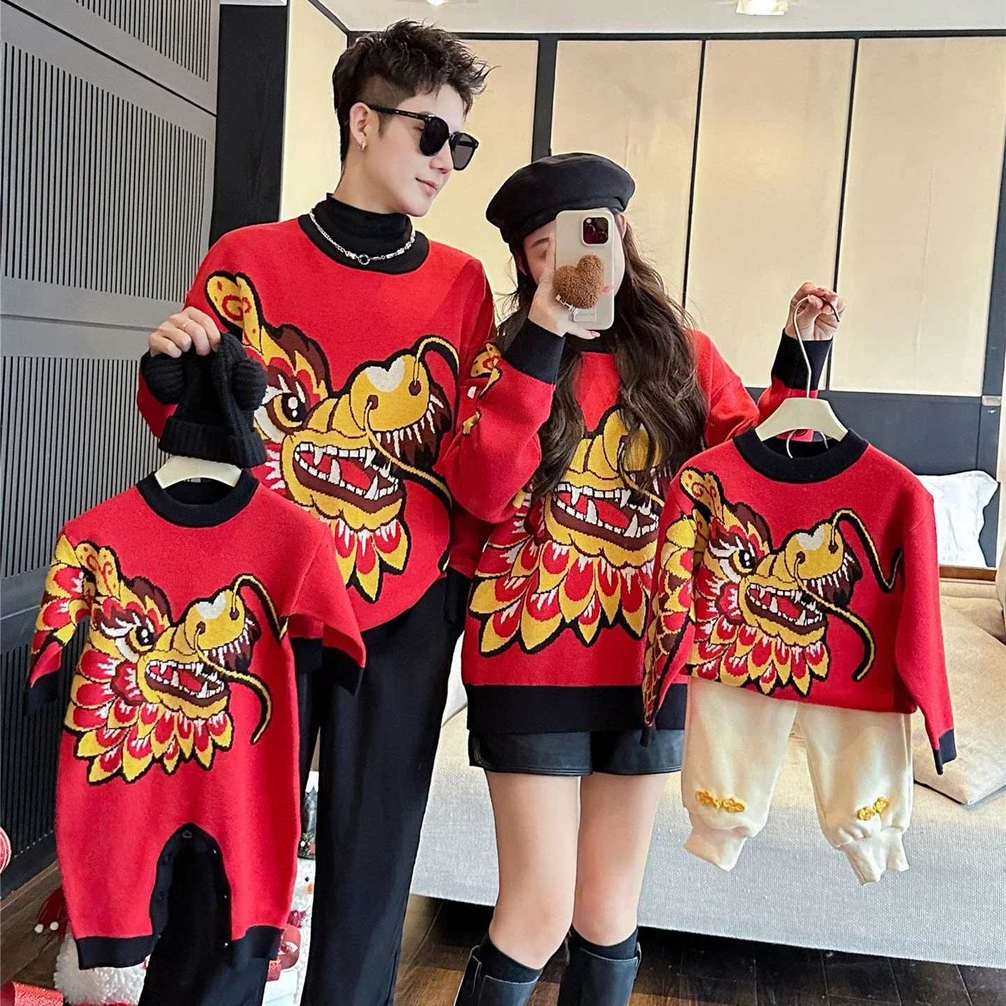 

New Year's Clothes for Whole Family Chinese Style Winter Mother Daughter Sweater Parent-child Knit Tops Father and Son Clothing