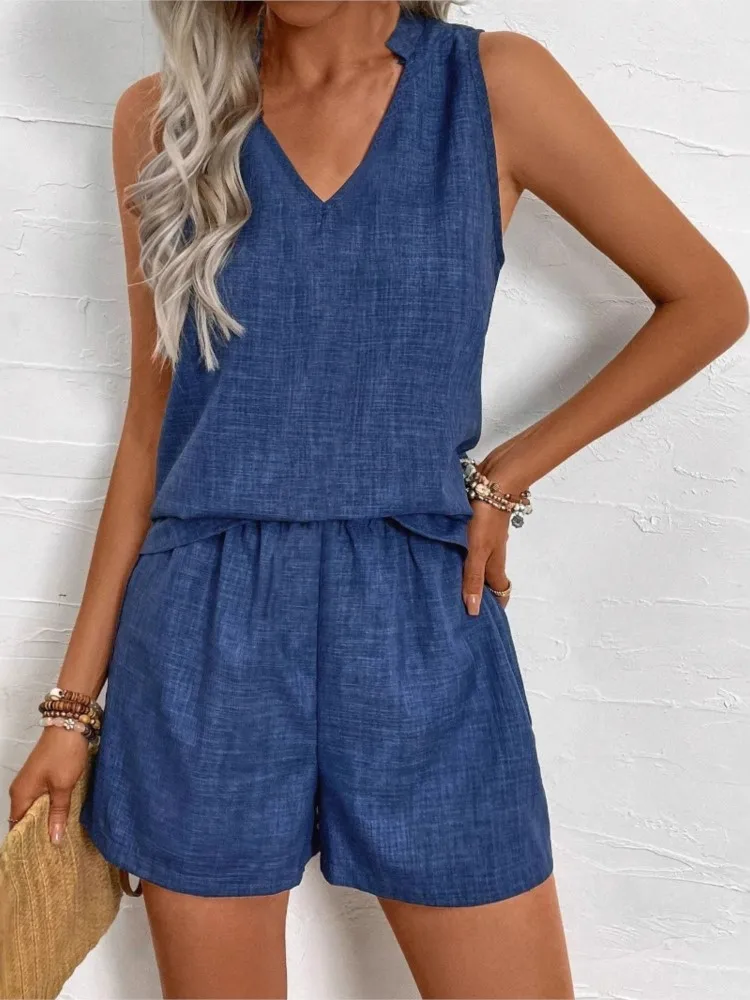 

Casual Solid Two Piece Outfits Woman Fashion Sleeveless V Neck Pullover Top+Shorts Sets Outfits Lady Holiday Womens Clothing New