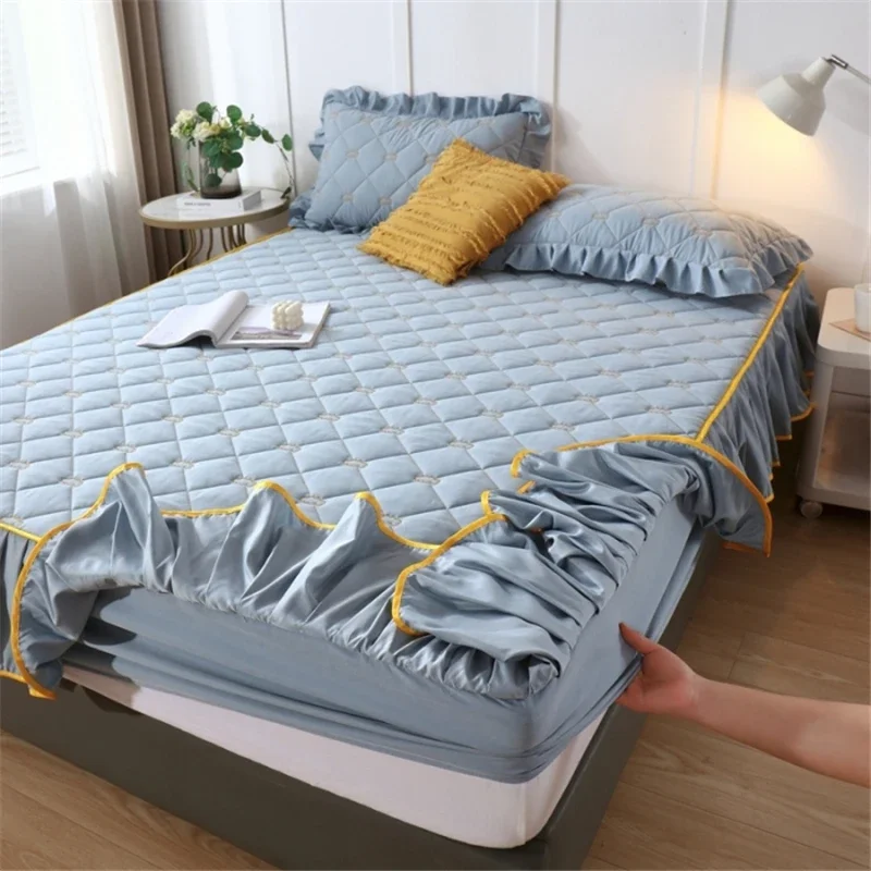 

Luxury Quilted Bed Skirt Thicken Mattress Cover Embroidery Bedspread King Good Hand Feeling Bed Cover Not Included Pillowcase