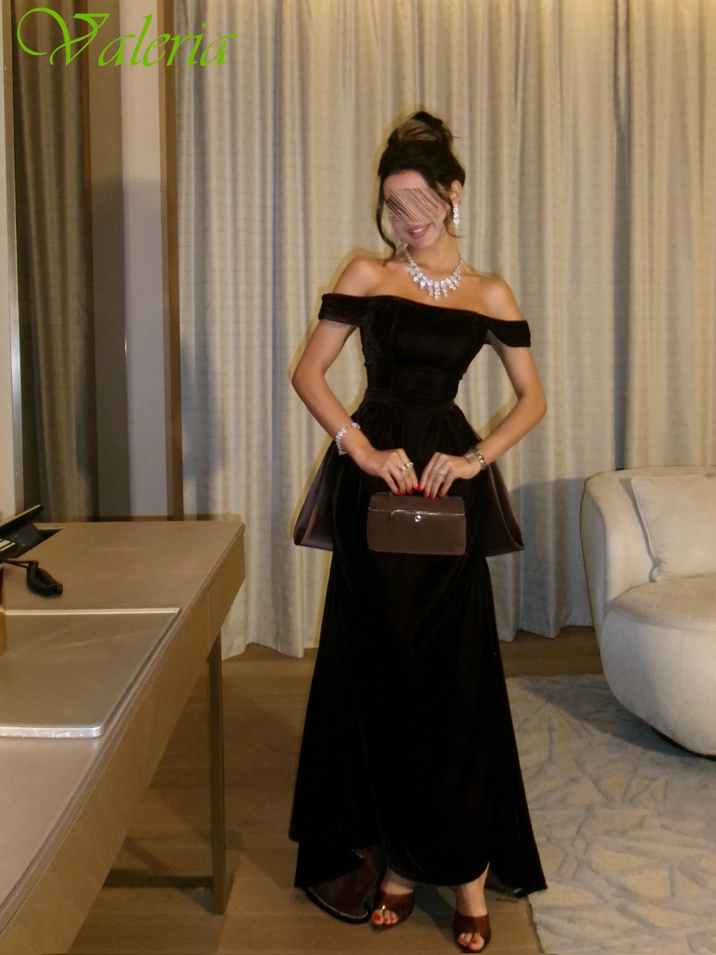 

Customized Straight Boat Neck Cap Sleeve Elegant Formal Evening Dress Delicate Bespoke Occasion Gowns Classic Modern Party Dress