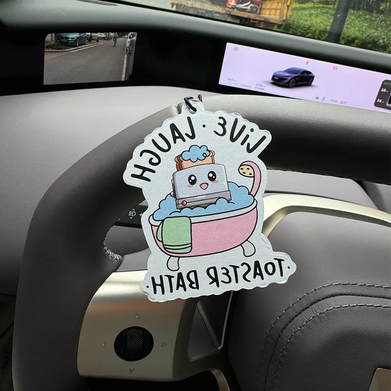 حمام ميراكي لايف اضحك محمصة. الصحة العقلية، خبز لطيف، تحفيزية، هيلتون (عطر الفندق) معطر هواء للسيارة |     قلادة مرآة الرؤية الخلفية ومشبك تنفيس ثنائي الغرض |     أقراص الروائح المواد الطبيعية |     عطر يدوم طويلاً لمدة 90 يومًا |