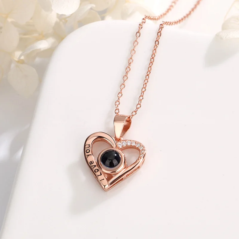 

Personalized Photo Projection Necklace New Heart Pendant Romantic Love Memory Necklace Best Gifts S925 Silver Clavicle Chain