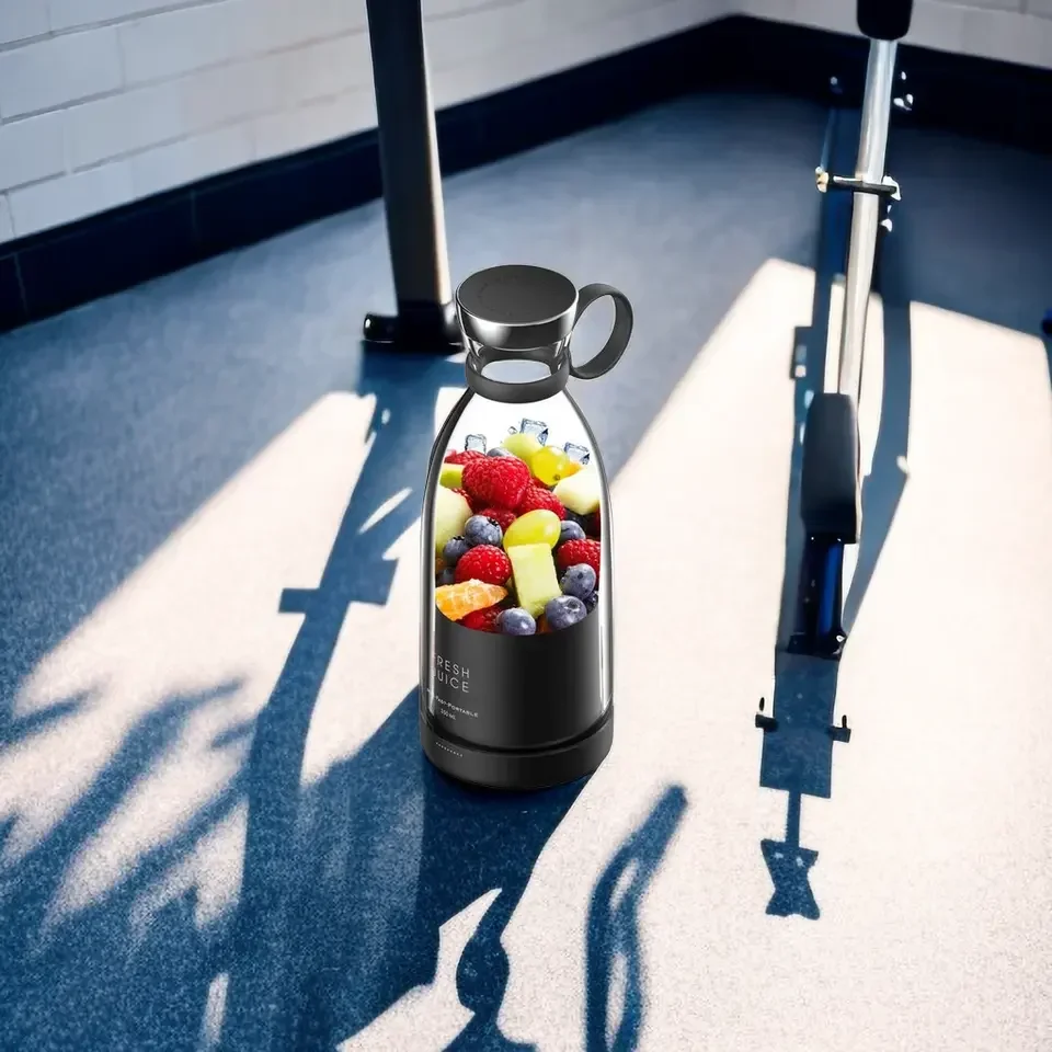 خلاط عصارة كهربائي محمول بمنفذ USB خلاطات فواكه صغيرة عصارات فواكه مستخلصات طعام ميلك شيك ماكينة صنع العصير متعددة الوظائف