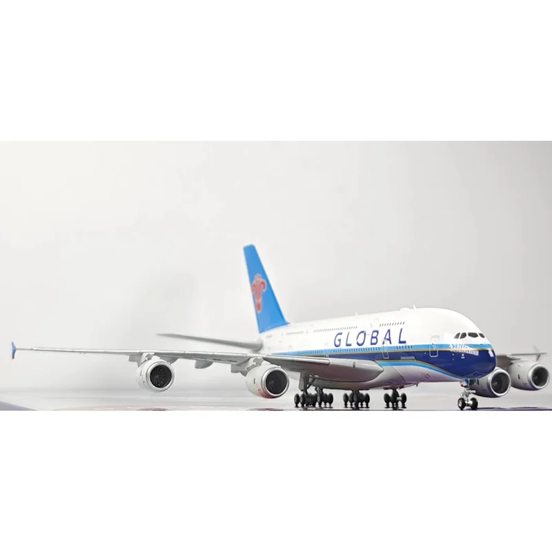 YY Wings Diecast 1/400 مقياس الخطوط الجوية العالمية الخطوط الجوية الجنوبية A380-800 9H-GLOBL سبيكة نموذج طائرة تحصيل حلية