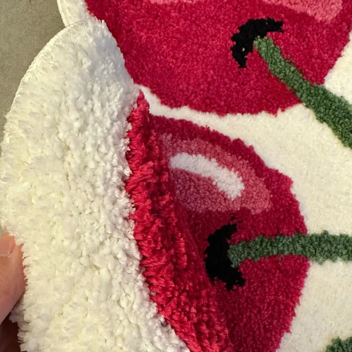 Cherry Papaya Shape Bath Mat, Thickened Flocking Bathroom Rug, Home Decoration Doormat Absorbent and Non-slip Carpet
