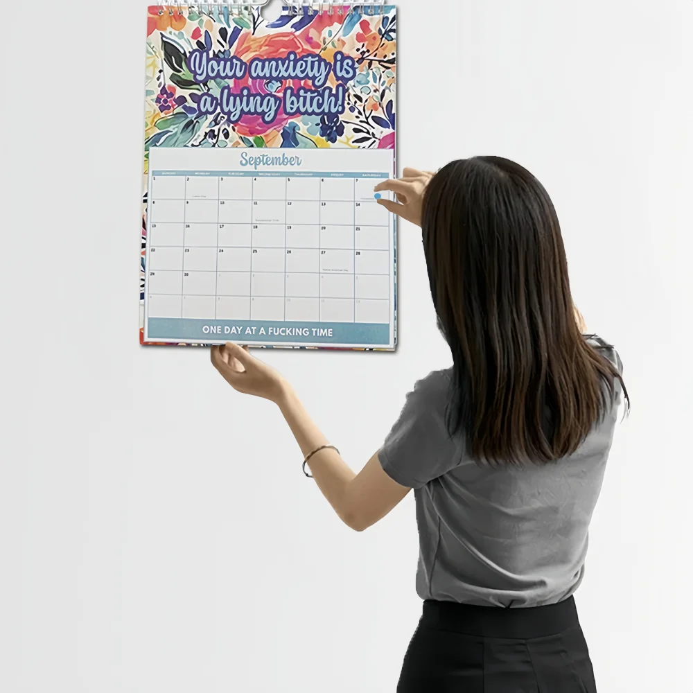 1pc 2025 Creative floral pattern design wall calendar/calendar, motivational language design, 12-month non-duplicate pattern