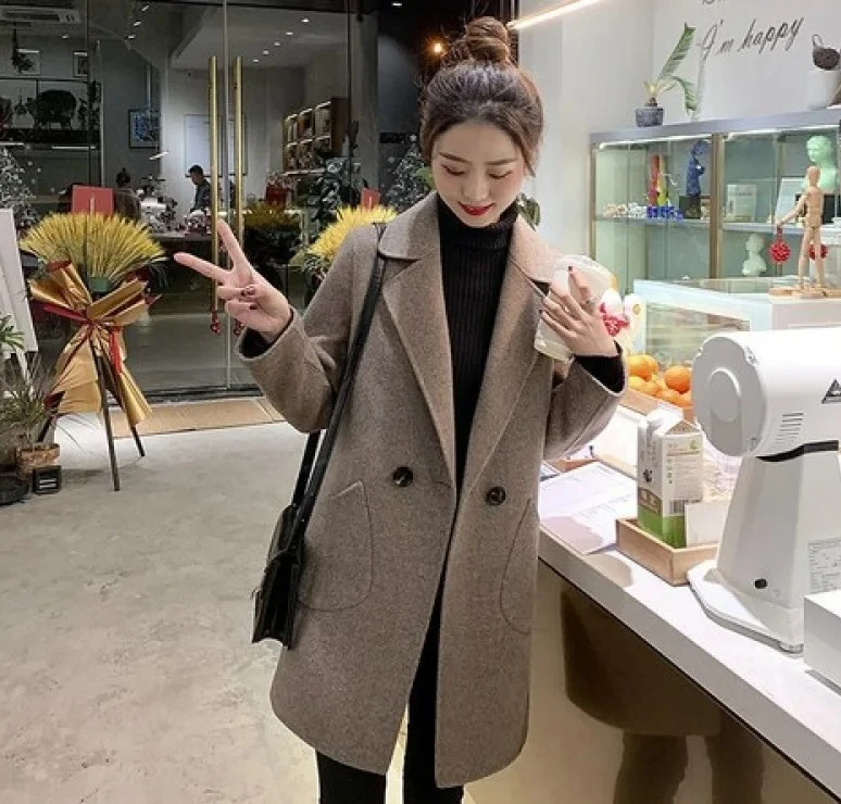 

Black Petite Wool Coat WomenMid-Length New Korean Style, Autumn and Winter Short Woolen Coat