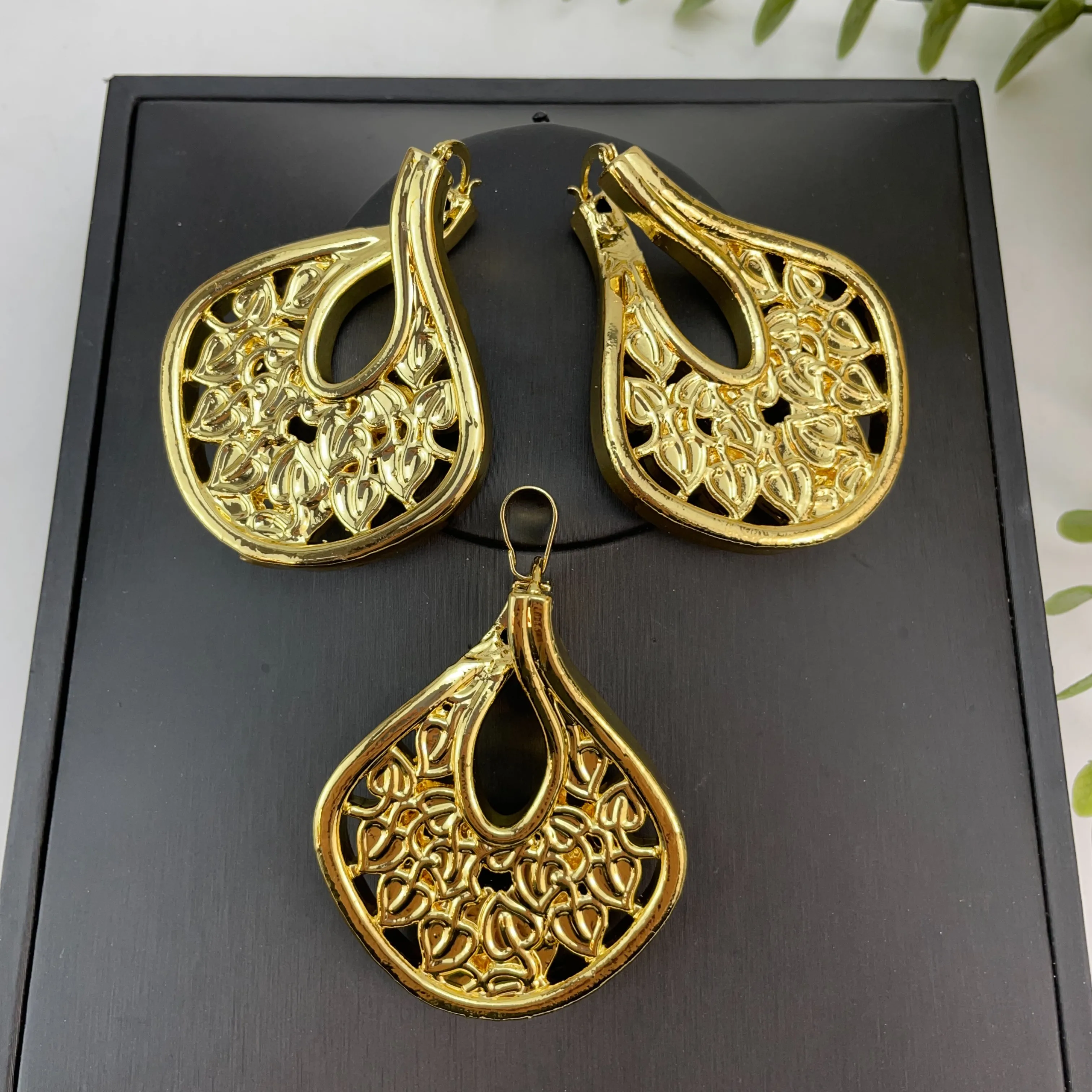 EMMA موضة دبي مطلية بالذهب الخرز القلائد أقراط خواتم مجموعات المجوهرات الجميلة للنساء هدايا مجوهرات حفلات الزفاف FHK23578 #1