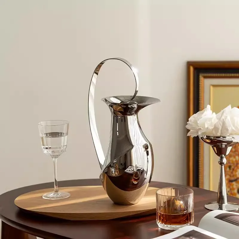 

Light luxury Artistic Creativity Design Alien Stainless Steel Cold Water kettle Advanced Hotel Decoration Vase Kettle Ornaments