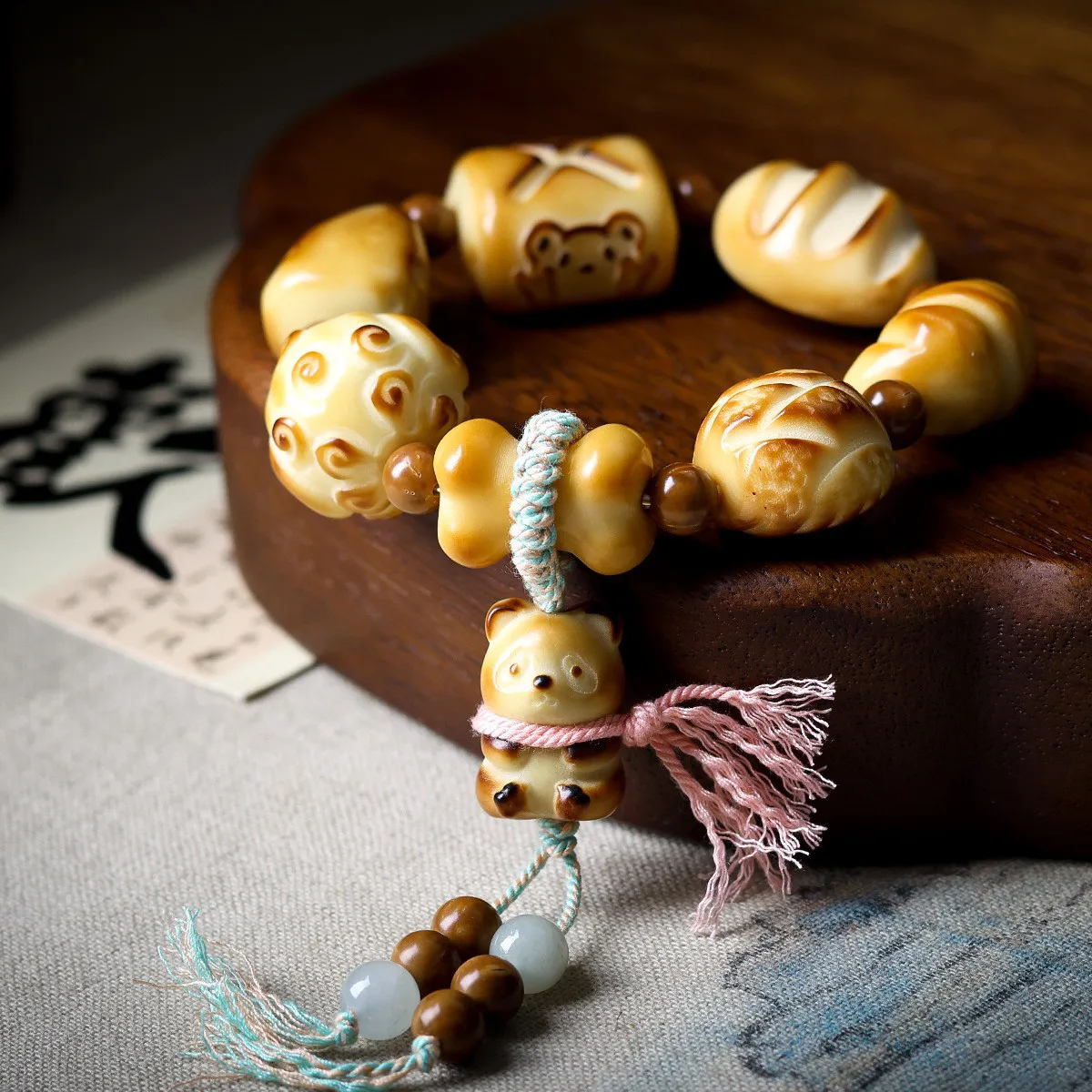 Chinese Style Lucky Blessing 20mm Tagua Nut Bodhi Bracelet Cute Bread Panda Charms Good Fortune Handmade Jewelry For Women Men